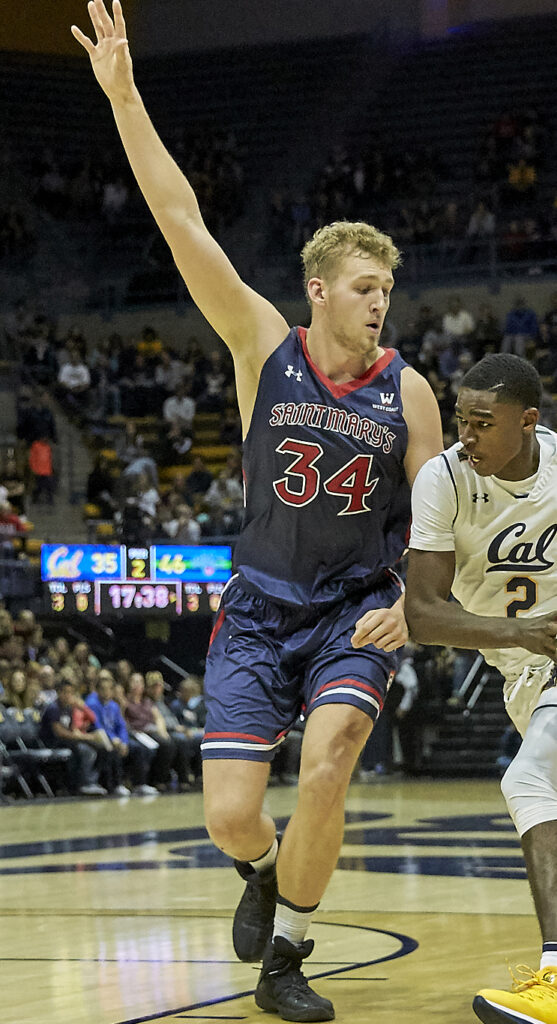Jock Landale playing for Saint Mary's in December 2017, archival photo.