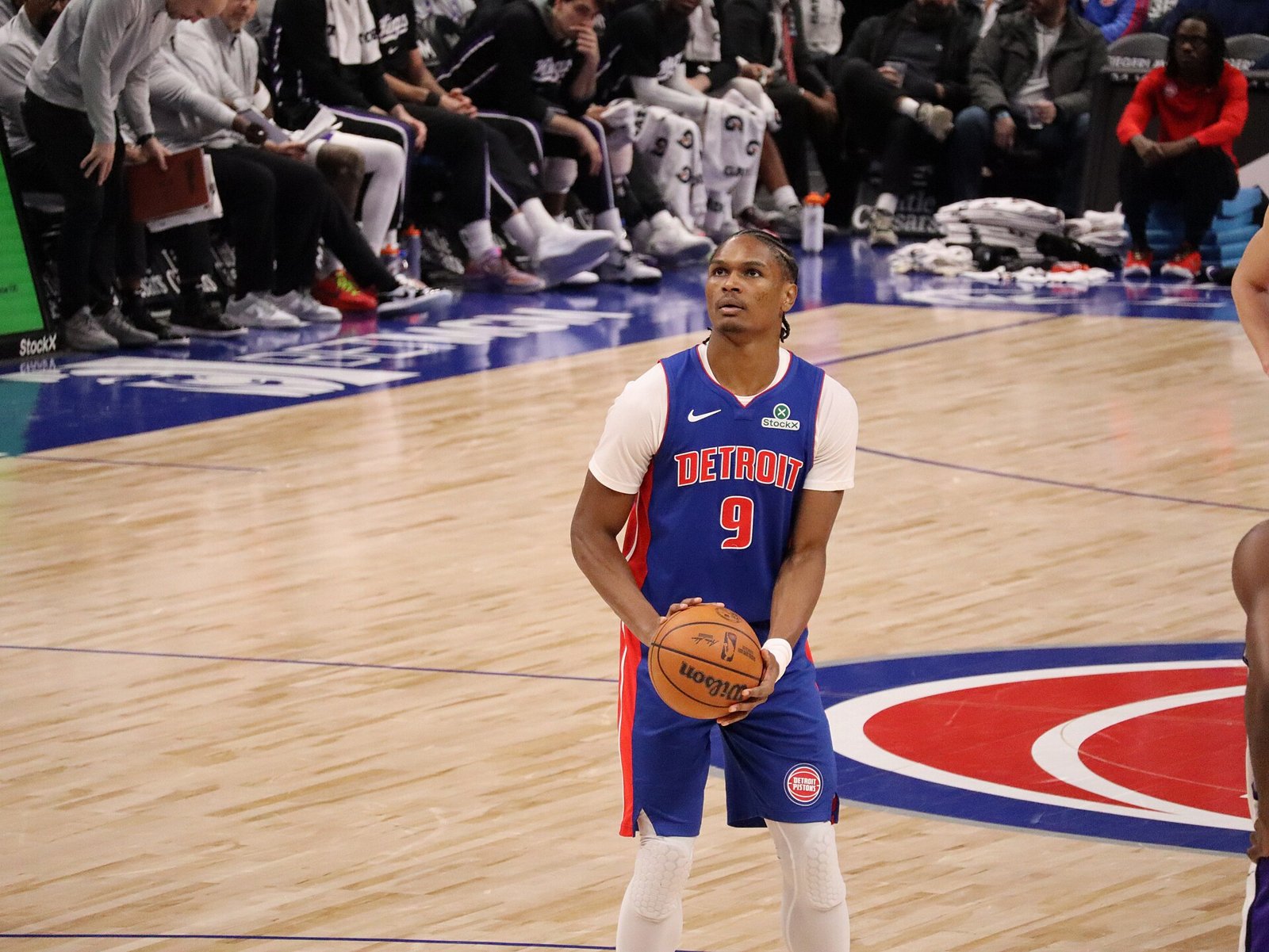 Ausar Thompson with the Detroit Pistons