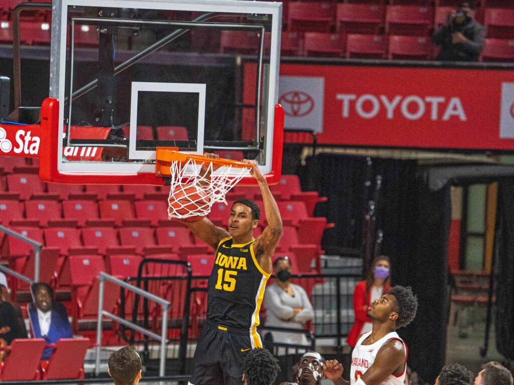 Keegan Murray dunks for Iowa against Maryland in January 2021