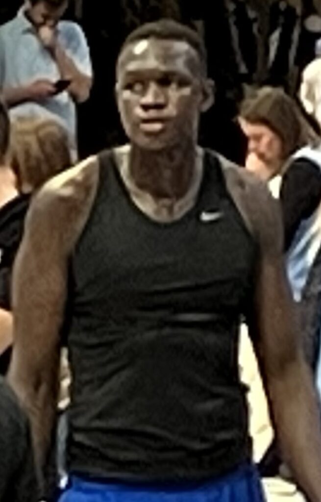 Khaman Maluach warming up for Duke at North Carolina in March 2025