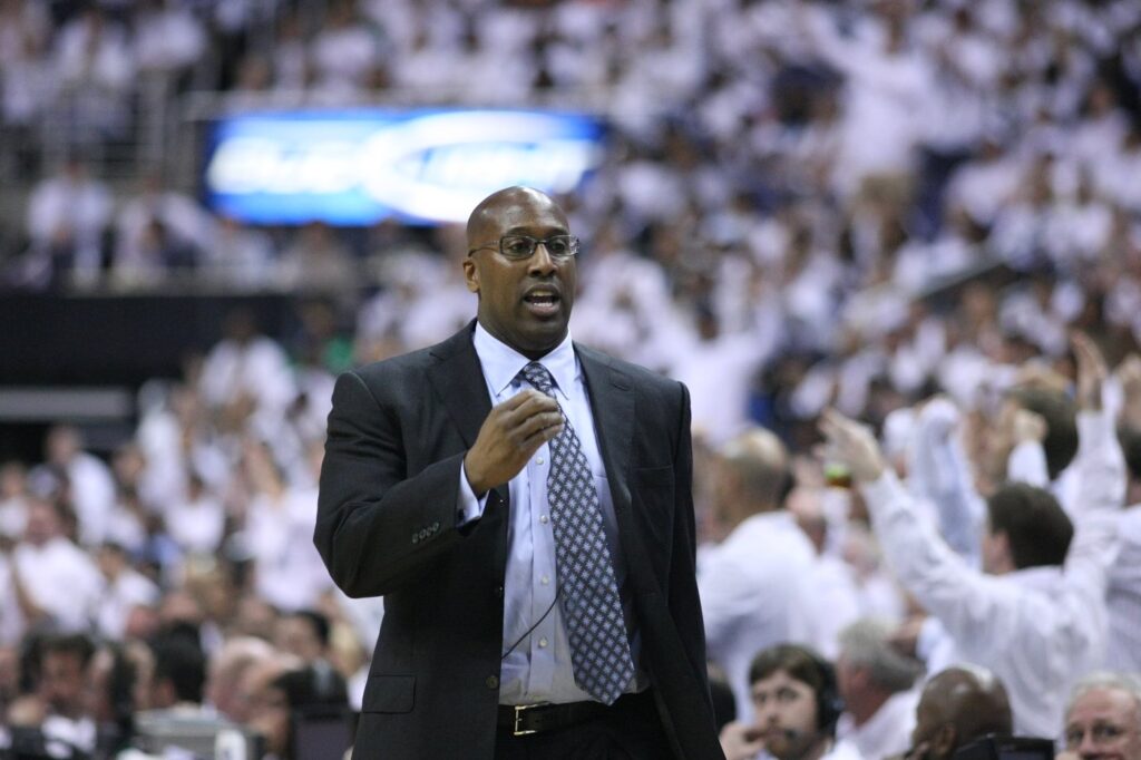 Mike Brown coaching on the sideline