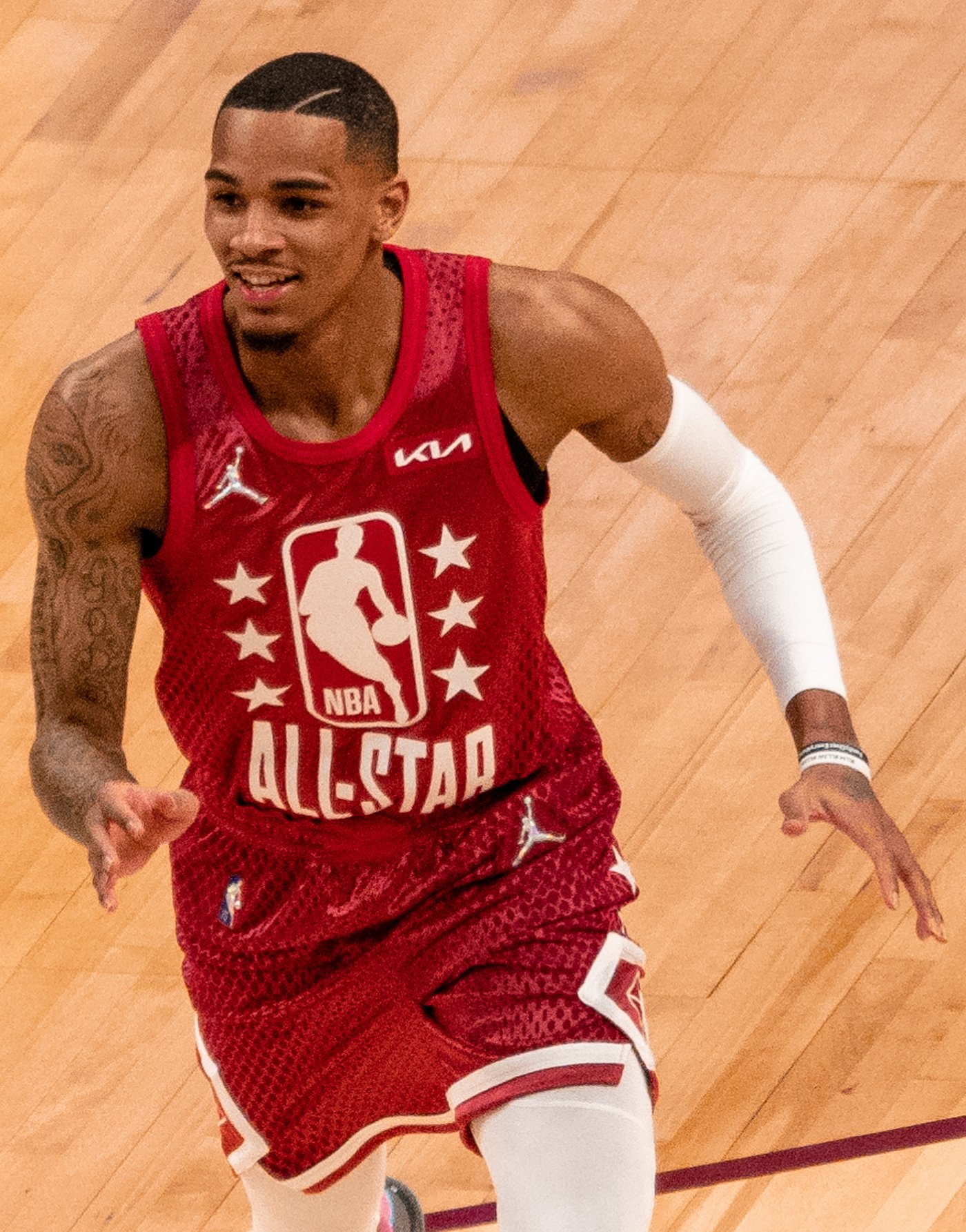 Dejounte Murray during an NBA game