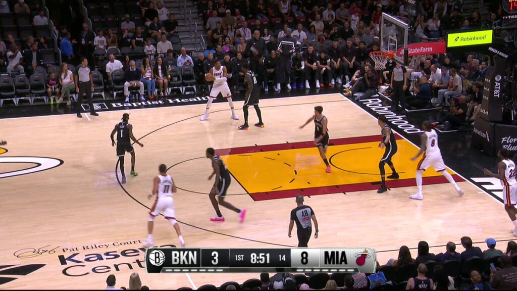 Nick Richards dunks for the Miami Heat against the Brooklyn Nets in preseason