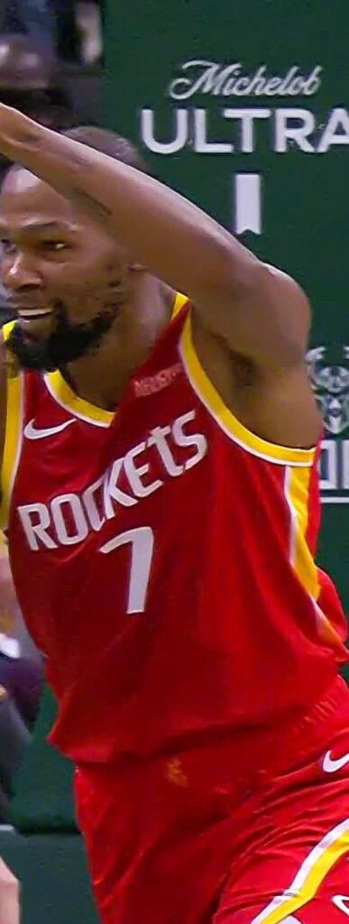 Kevin Durant celebrates against the Milwaukee Bucks