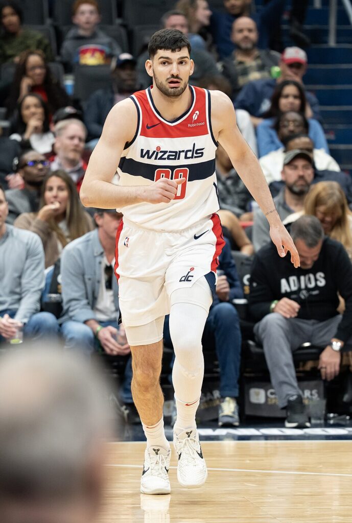 Tristan Vukcevic wearing his Washington Wizards uniform in March 2025